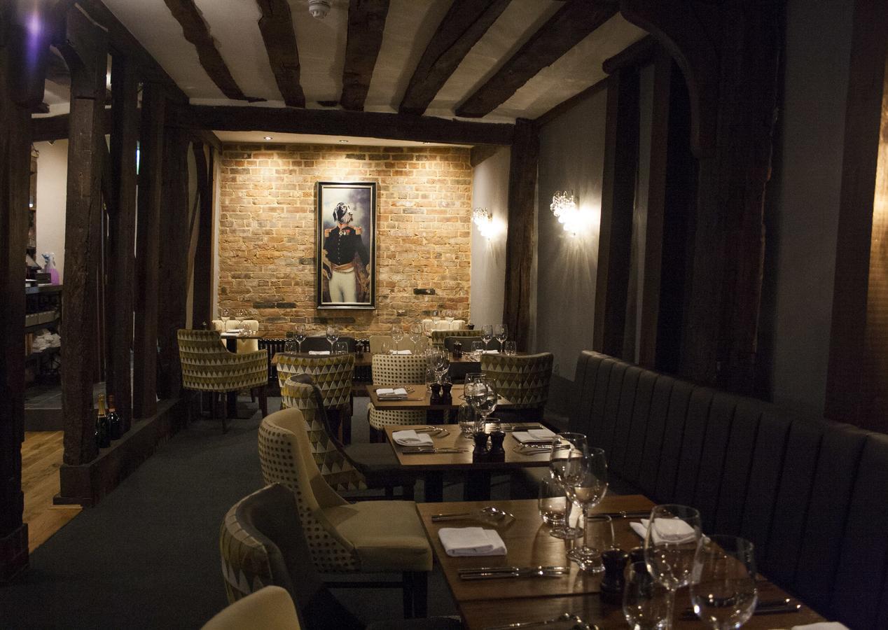 The Swan Hotel Bar And Grill マルドン エクステリア 写真